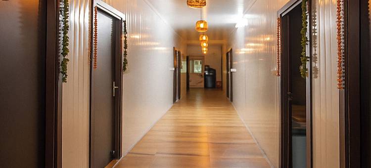 Fabhotel 红苹果(FabHotel Red Apple)图片