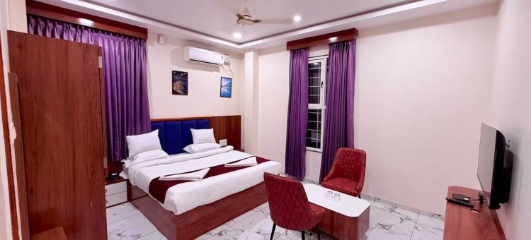 维贾亚普拉旅行旅馆(Hotel Travel Inn Vijayapura)图片