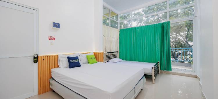 城市景观酒店-靠近BSD收费站出口(Urbanview Hotel Near Exit Tol BSD)图片