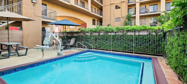 帕萨迪纳温德姆豪生酒店(Howard Johnson by Wyndham Pasadena)图片