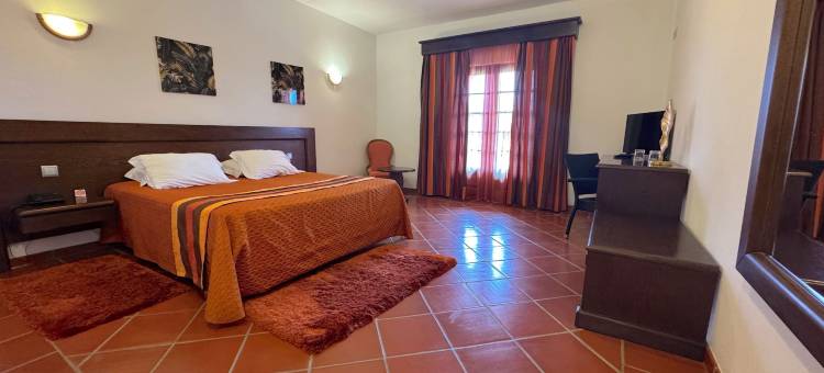 海尔达德拉戈雷尔酒店(Herdade Lago Real)图片