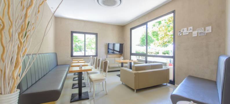 里米尼新美杜莎酒店(Hotel Nuova Medusa Rimini)图片