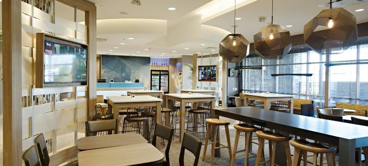 萨默塞特县Franklin Township SpringHill Suites酒店(SpringHill Suites Somerset Franklin Township)图片