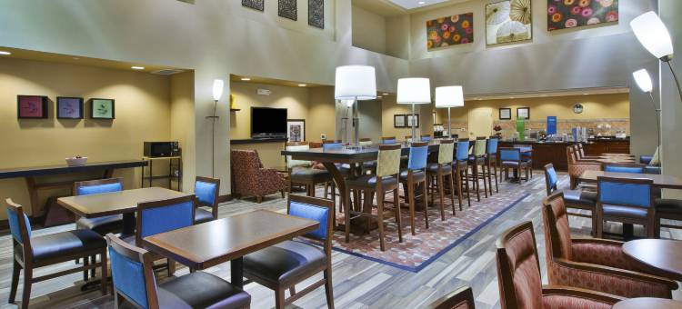 东北威奇托欢朋住宿及套房酒店(Hampton Inn & Suites Wichita-Northeast)图片