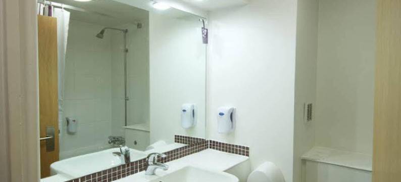 剑桥北普瑞米尔酒店(格顿)(Premier Inn Cambridge North (Girton))图片