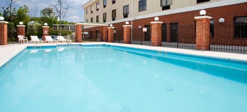 智选假日套房酒店格林斯伯勒东 by IHG(Holiday Inn Express & Suites GREENSBORO-EAST by IHG)图片