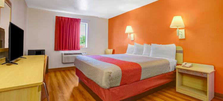 新墨西哥艾斯帕诺拉 6 号汽车旅馆(Motel 6 Espanola, NM)图片