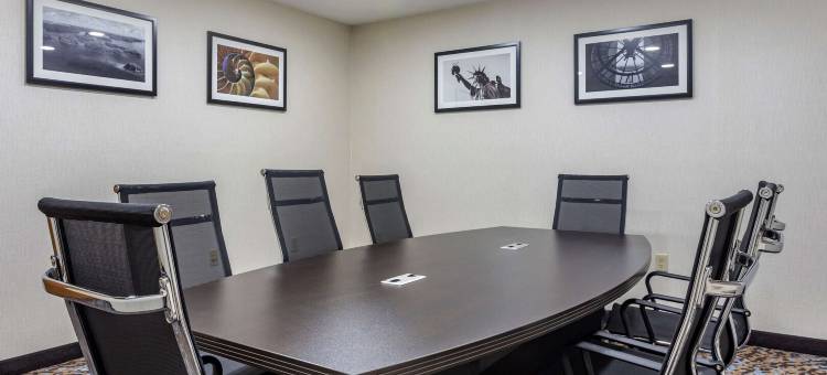 圣罗伯特-伦纳德伍德堡舒眠酒店(Sleep Inn St. Robert-Fort Leonard Wood)图片