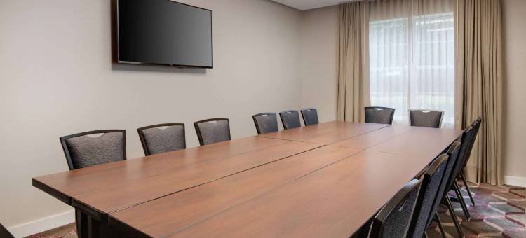 索内斯塔ES套房-亚特兰大阿尔普哈雷塔北点购物中心(Sonesta ES Suites Atlanta Alpharetta North Point Mall)图片