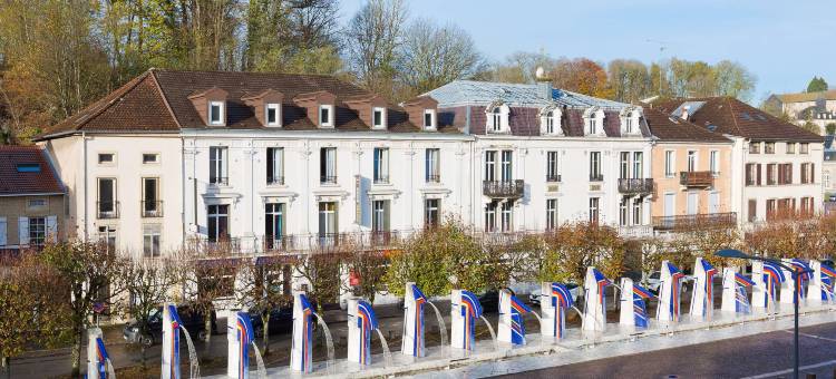 恩佐酒店 孔特雷克塞维尔(Enzo Hotels Contrexeville by Kyriad Direct)图片