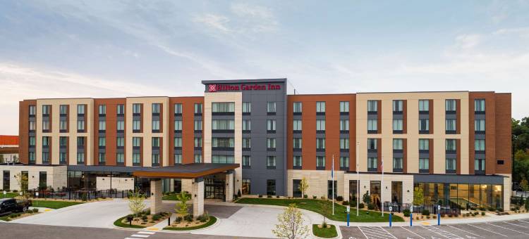 密尔沃基布鲁克菲尔德会议中心希尔顿花园酒店(Hilton Garden Inn Milwaukee Brookfield Conference Center)图片