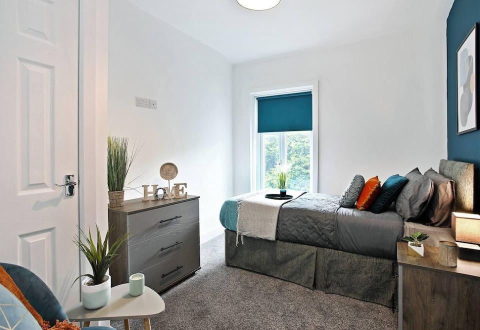 Stunning 4-Bed House in Manchester Hotel Overview