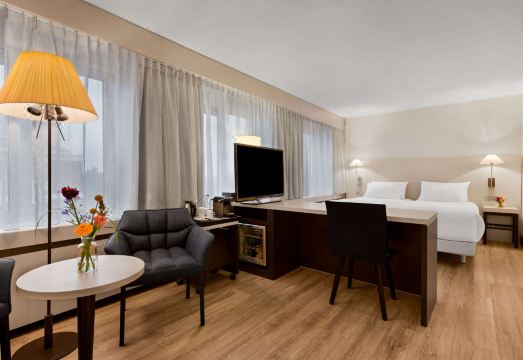 NH Noordwijk Conf LeeuwenhorstHotel Overview