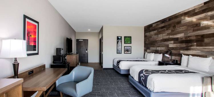 匹兹堡拉昆塔温德姆套房酒店(La Quinta Inn & Suites by Wyndham Pittsburg)图片