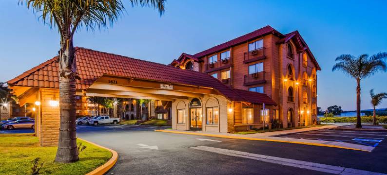 Lompoc Valley酒店和套房(Lompoc Valley Inn and Suites)图片