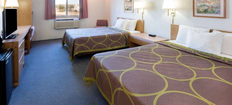 雷德蒙德速8酒店(Super 8 by Wyndham Redmond)图片