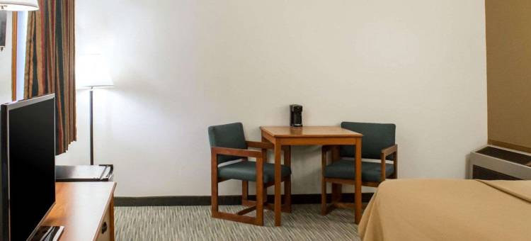 埃尔克哈特北伊克诺旅馆(Econo Lodge Elkhart North)图片