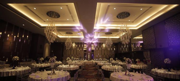 苏比克湾旅游酒店(Subic Bay Travelers Hotel & Event Center)图片