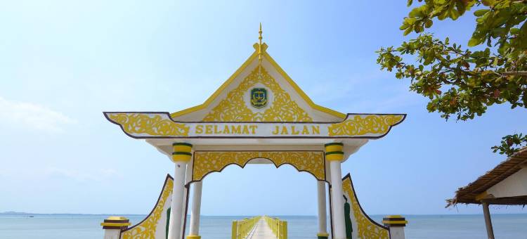 丹戎槟榔劳特再也酒店(Hotel Laut Jaya Tanjung Pinang RedPartner)图片