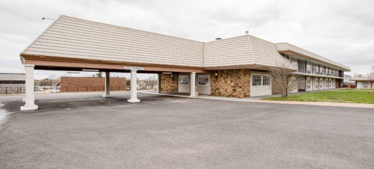 OYO密苏里莱巴嫩I-44酒店(OYO Hotel Lebanon MO I-44)图片