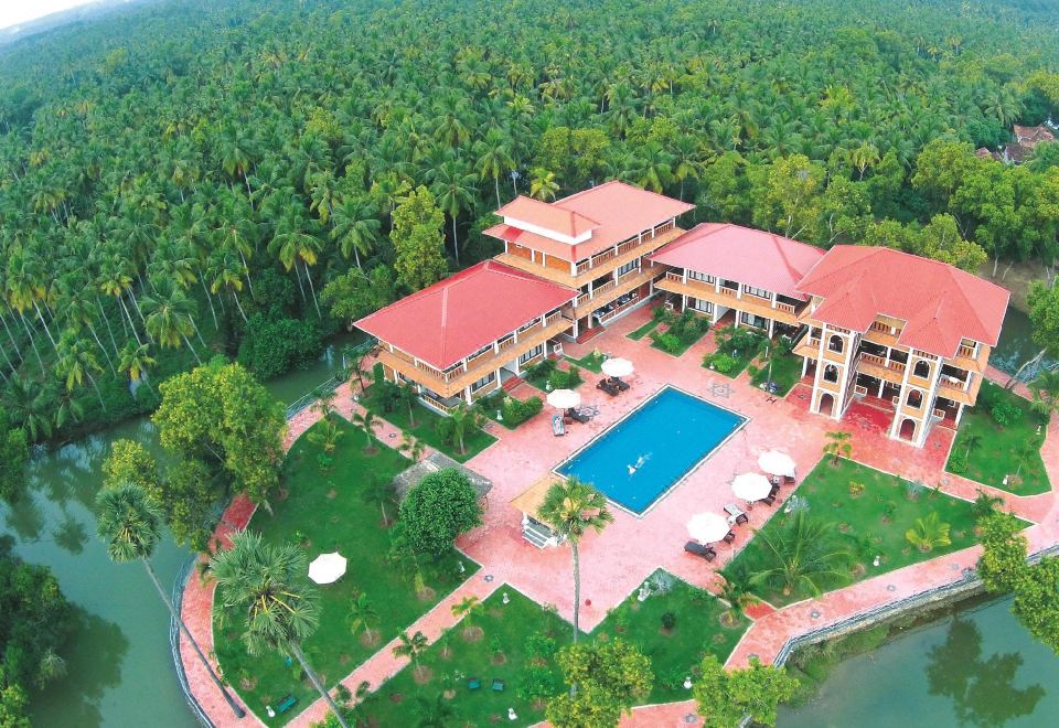 Isola di Cocco Ayurvedic Beach ResortOver view