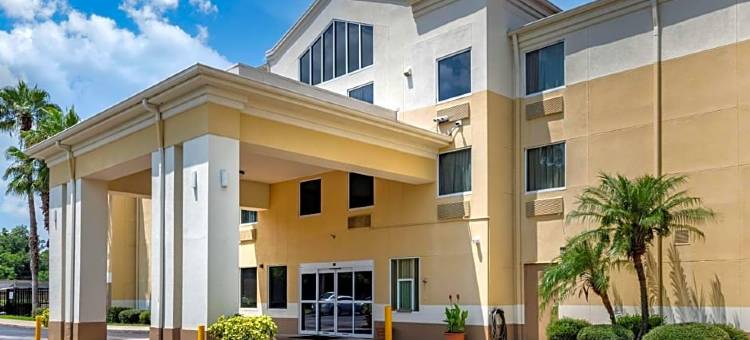 舒适套房酒店-近迪兰大学(Comfort Inn & Suites DeLand - Near University)图片