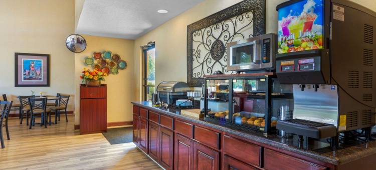 本顿贝斯特韦斯特酒店(Best Western Benton Inn)图片