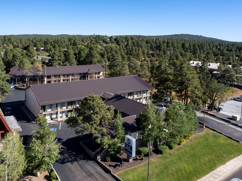 马驹彩屋贝斯特韦斯特酒店