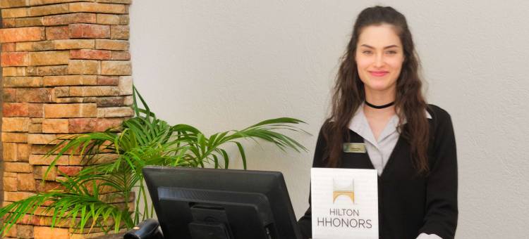 科罗拉多斯普林斯希尔顿安泊酒店(Embassy Suites by Hilton Colorado Springs)图片