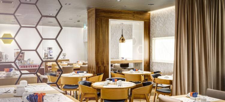 华沙中心诺富特酒店(Novotel Warszawa Centrum)图片