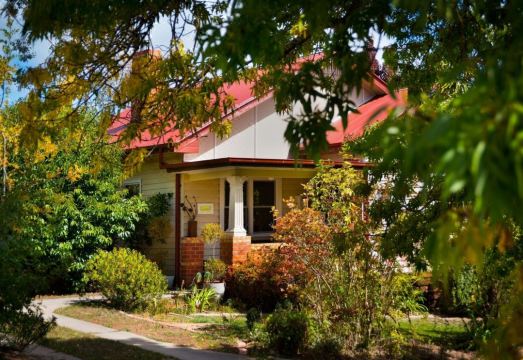 The Raglan Daylesford Hotel Overview