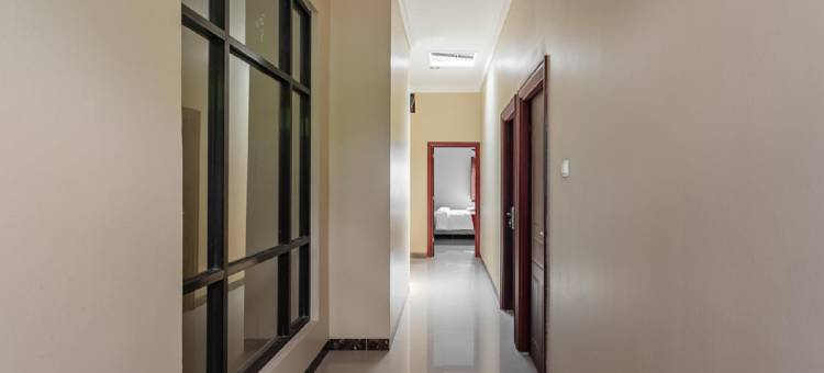 接近Banyumanik收费公路出口的RedDoorz Syariah(RedDoorz Syariah Near Exit Toll Banyumanik Semarang)图片