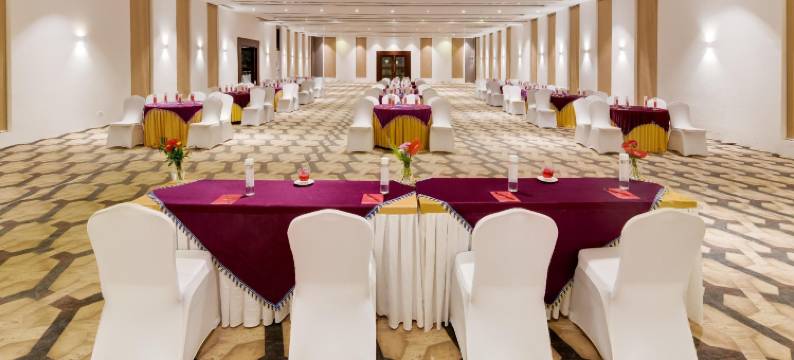 班加罗尔耶拉汉卡温德姆华美达酒店(Ramada by Wyndham Bengaluru Yelahanka)图片