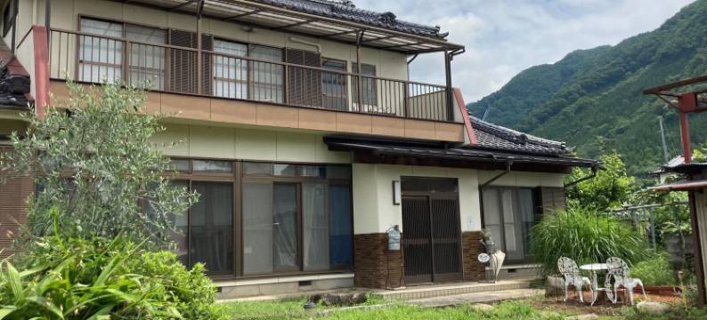 葡萄妈妈(Grape Mama)图片