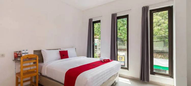 红多兹酒店-近泗水卡扎购物中心(RedDoorz Near Kaza Mall Surabaya)图片