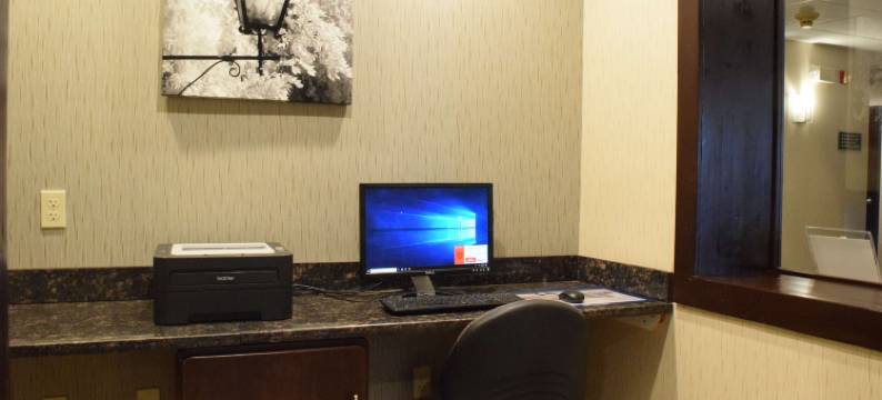 皇冠贝斯特韦斯特套房酒店(Best Western Crown Inn  Suites)图片