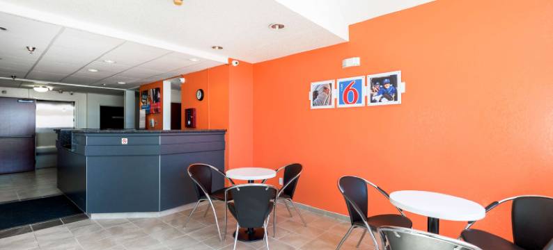 奥拉西6号汽车旅馆(Motel 6 Olathe, KS)图片