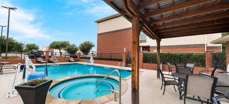 达拉斯湖贝斯特韦斯特优质套房酒店(Best Western Plus Lake Dallas Inn  Suites)图片