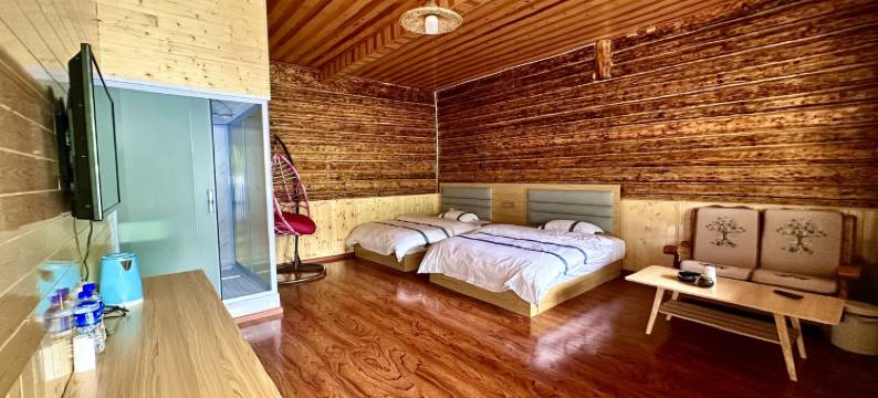 雪山阁客栈(东环线1号分店)图片