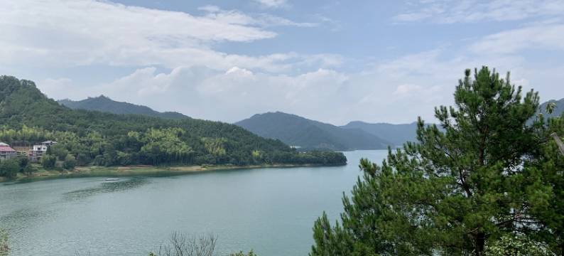 房主嘻嘻度假别墅(淳畏线分店)图片