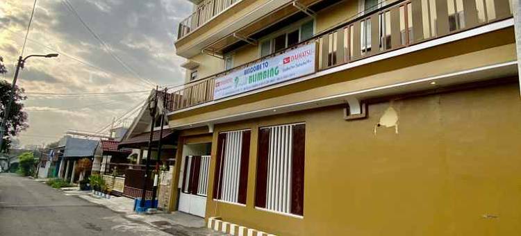 奥玛贝林宾酒店-近ABM玛琅米特拉红门酒店(Omah Belimbing Near Abm Malang Mitra RedDoorz)图片