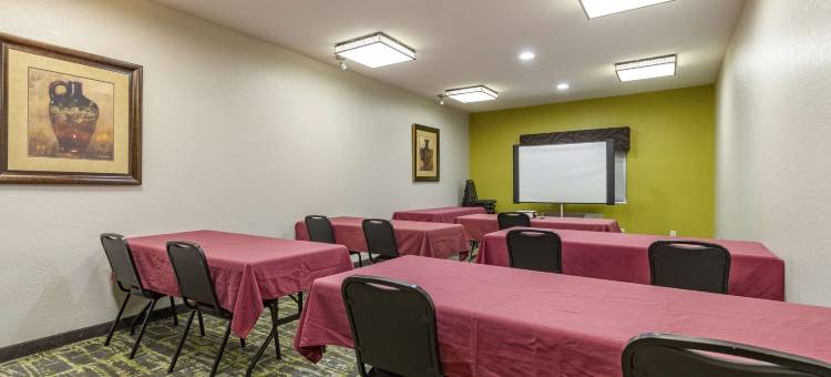 维多利亚贝斯特韦斯特优质套房酒店(Best Western Plus Victoria Inn  Suites)图片