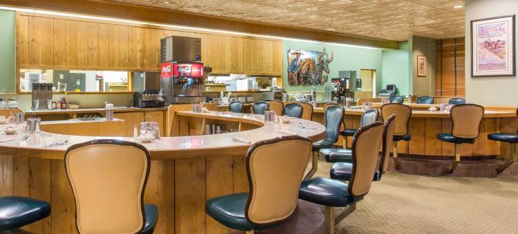 埃尔科管理员 华美达酒店(Ramada by Wyndham Elko Hotel at Stockmen's Casino)图片