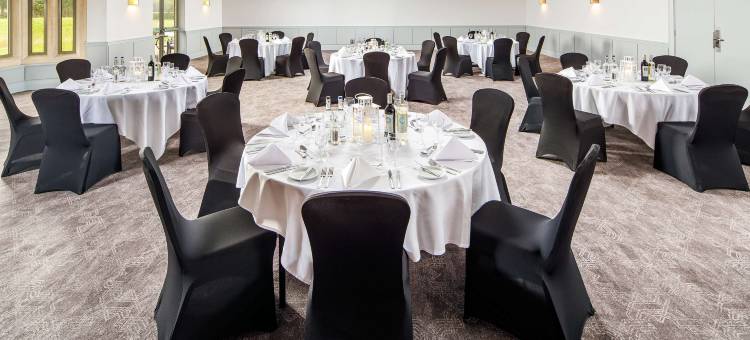 剑桥钟楼水疗酒店(Cambridge Belfry Hotel & Spa)图片