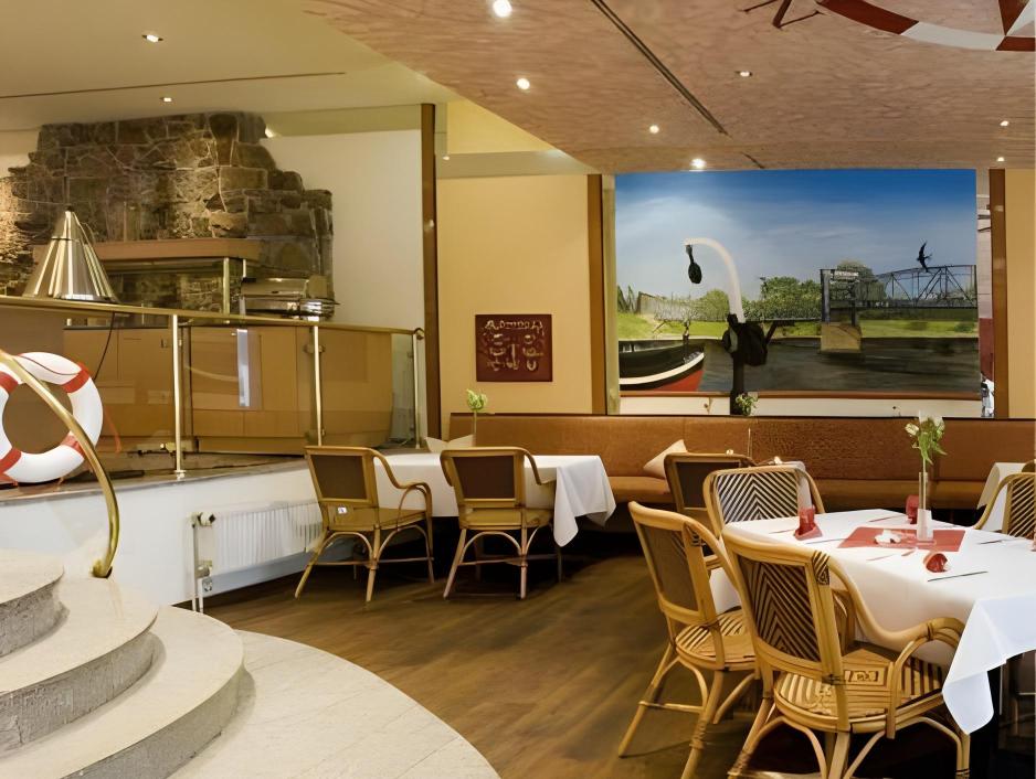 Mercure Hotel Plaza Magdeburg Over view