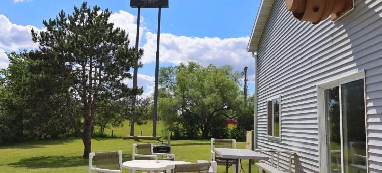 斯巴达丽怡酒店(Country Inn & Suites by Radisson, Sparta, WI)图片