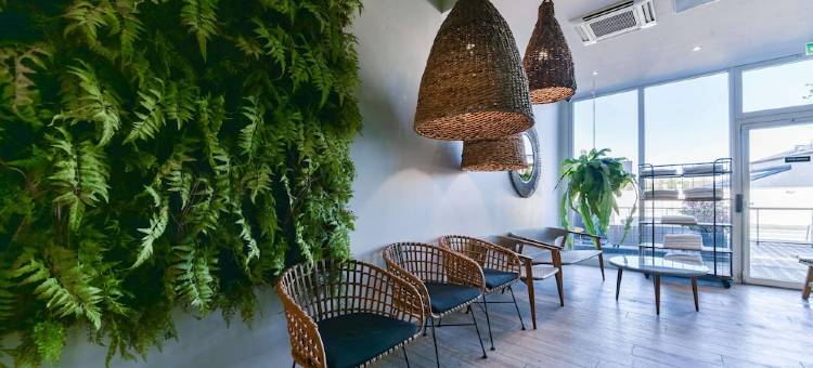 圣维茨鲁瓦西郁锦香酒店(Golden Tulip Roissy Saint Witz)图片