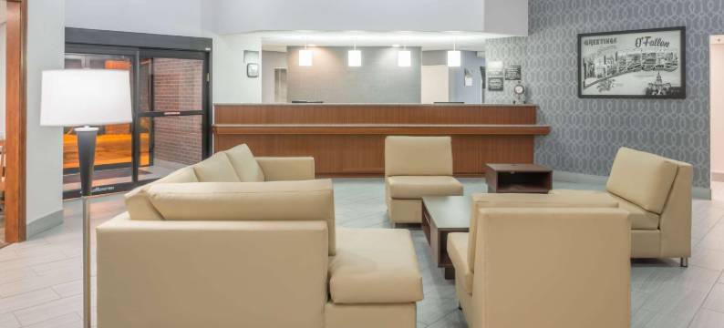 奥法隆温德姆速8酒店(Super 8 by Wyndham O'Fallon)图片