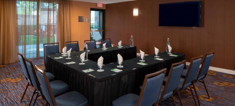 圣迭戈卡尔斯巴德万怡酒店(Courtyard San Diego Carlsbad)图片