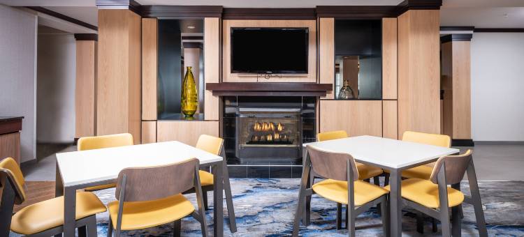 新贝德福德万枫酒店及套房(Fairfield Inn & Suites New Bedford)图片